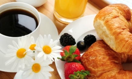 Диетологи доказали, что завтрак помогает похудеть