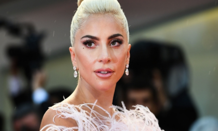 СМИ: Леди Гага планирует стать мамой уже в этом году