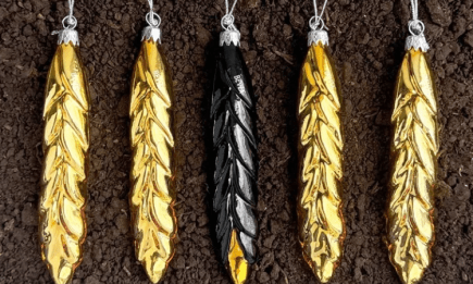 Символ Голодомора превратили в елочную игрушку: BEVZA отзывает свою новую коллекцию игрушек