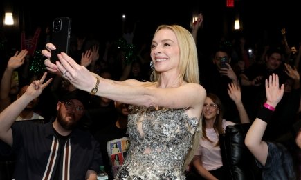 Какая красотка! Линдси Лохан удивила поклонников появлением на показе фильма (ФОТО)