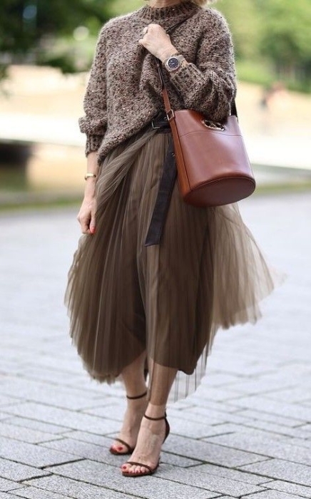Фатиновая юбка в сентябре: с чем носить и какой цвет самый модный (ФОТО) - фото №15