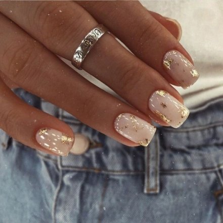 Маникюр на 8 Марта, что нарисовать