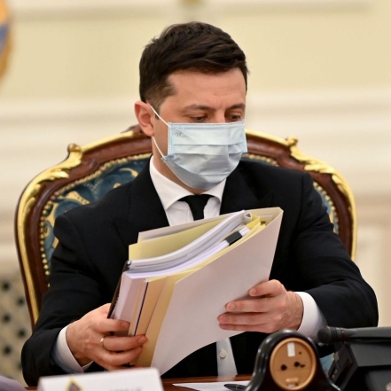 зеленский подписал закон о референдуме украина