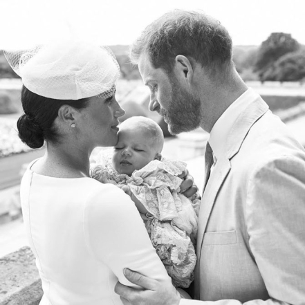 "Нам повезло с нашим малышом": Меган Маркл и принц Гарри о первых шагах и взрослении своего сына Арчи - фото №3