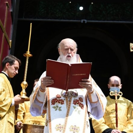 Патріарх Філарет фото з богослужіння