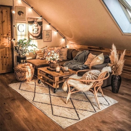 Комната под крышей: как скошенный потолок может стать уютной изюминкой (ФОТО) - фото №13
