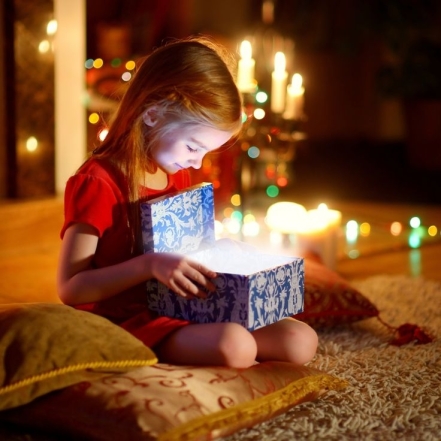Самые красивые праздничные стихи для детей: про Николая, Рождество, Новый год и зиму— на украинском - фото №8