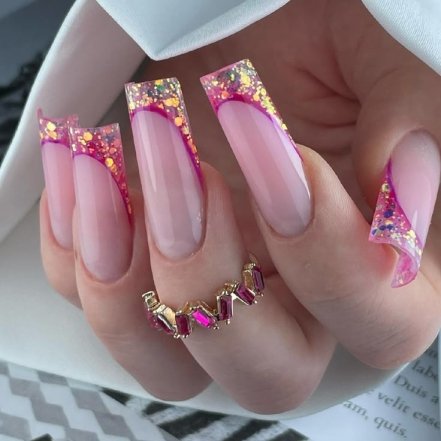 Гламурные ногти на весну 2026