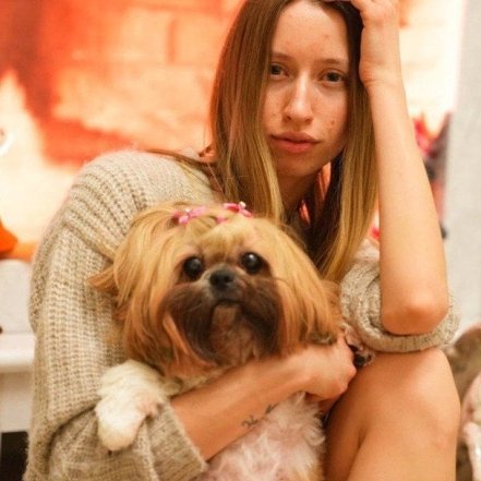 Возлюбленная Александра Пономарева