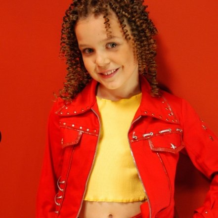 Алина Гросу в детстве, фото