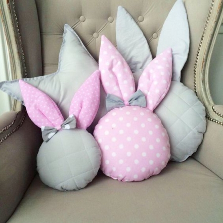 Подушки в форме кролика, фото