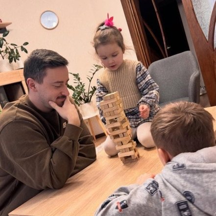 Шугар признался, что дружит с детьми Анастасии Ковальчук