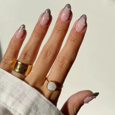 Ногти русалки — самый модный маникюр на лето 2023, который стоит попробовать (ФОТО) - фото №1