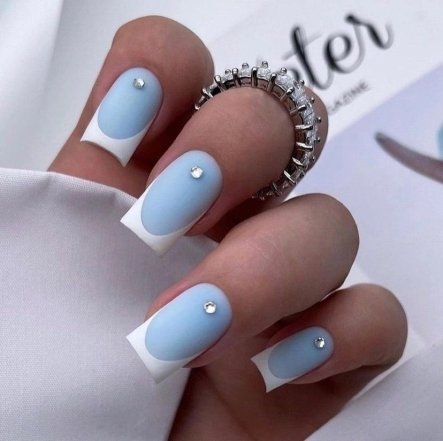 Креативный маникюр для учительницы на 1 сентября 2025 года