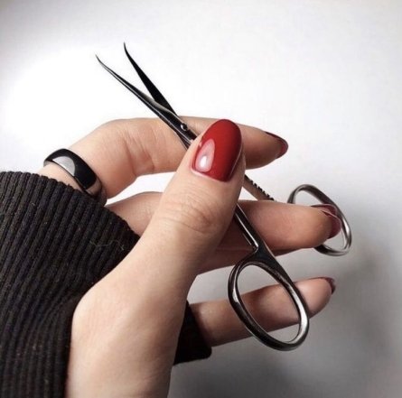 Как отрезать от себя прошлое, ритуал с ножницами