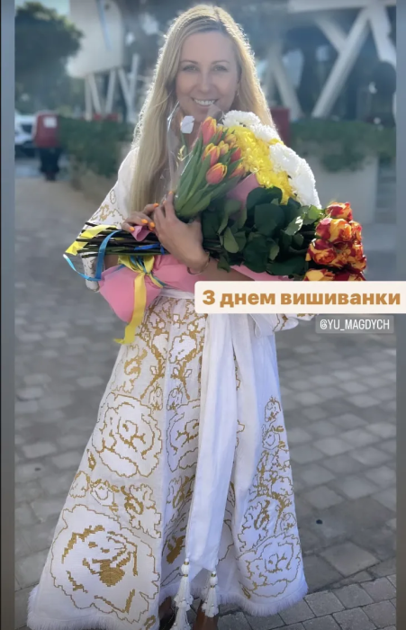 Тоня Матвієнко у вишитій сукні на День вишиванки 2024, фото