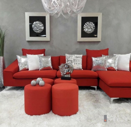 Красный диван и пуфы, фото