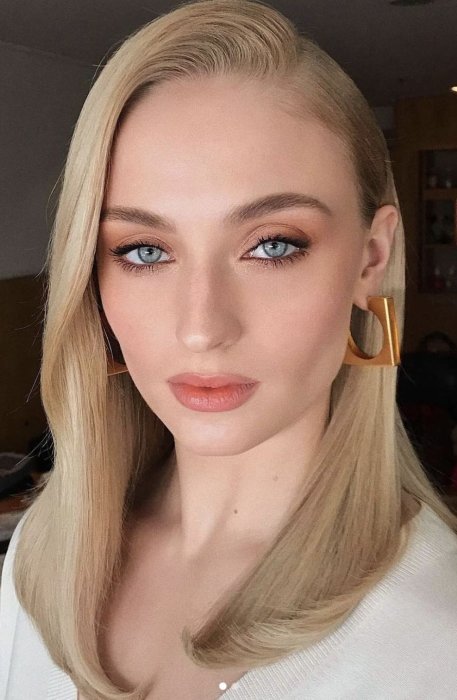 Модний макіяж в стилі poetcore, фото