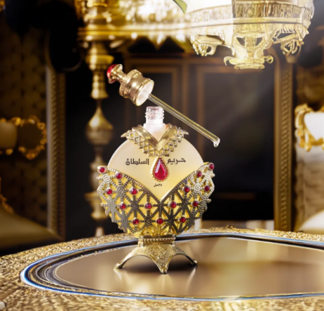 Здивуйте кохану вишуканими парфумами: ТОП-17 найгарніший флаконів - фото №6