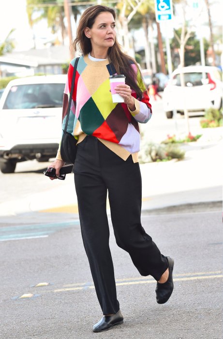 Кеті Голмс — модний светр весна 2026