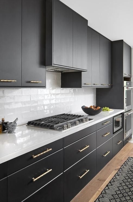 Сміливо і незабутньо: як може виглядати екстравагантна кухня у чорному кольорі (ФОТО) - фото №4