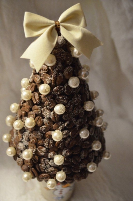 Пахучі ялинки: декоруємо оселю зимовими прикрасами з кави (ФОТО) - фото №1