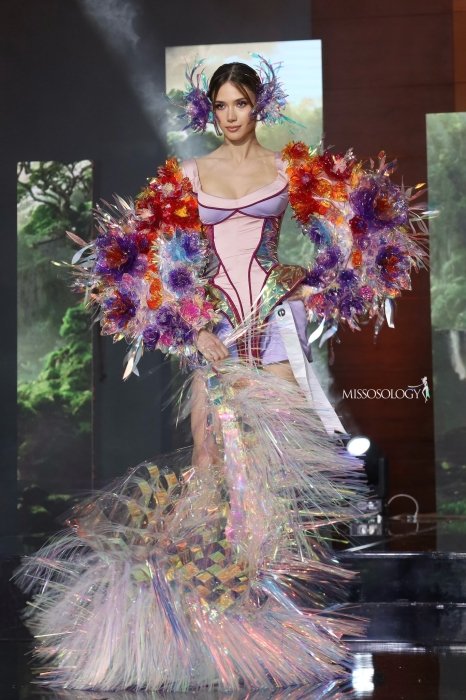 Miss Eco International-2025 – украинка Елизавета Адамская – экокостюм