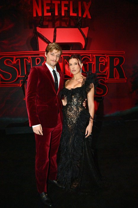 Милли Бобби Браун и Джейк Бон Джови, фото