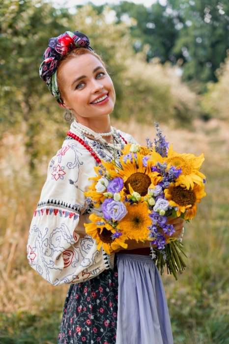 Український костюм на весілля для нареченої