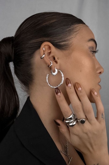 Модные аксессуары зима 2026 — фото