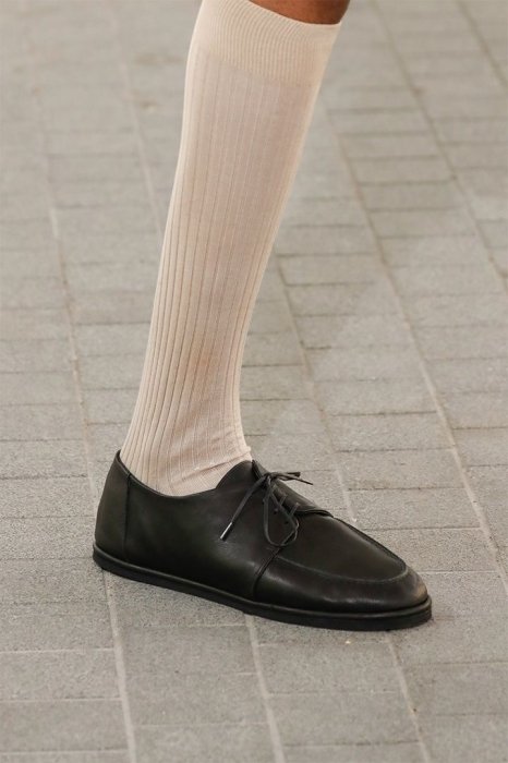 Модные кроссовки 2026 — фото