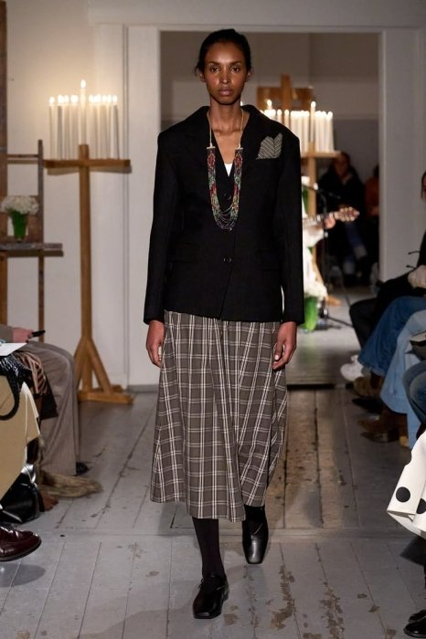 Модные сапоги весна 2026 — фото