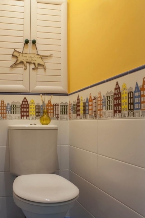 Расширяем пространство: современные идеи для ремонта в маленьком туалете (ФОТО) - фото №11