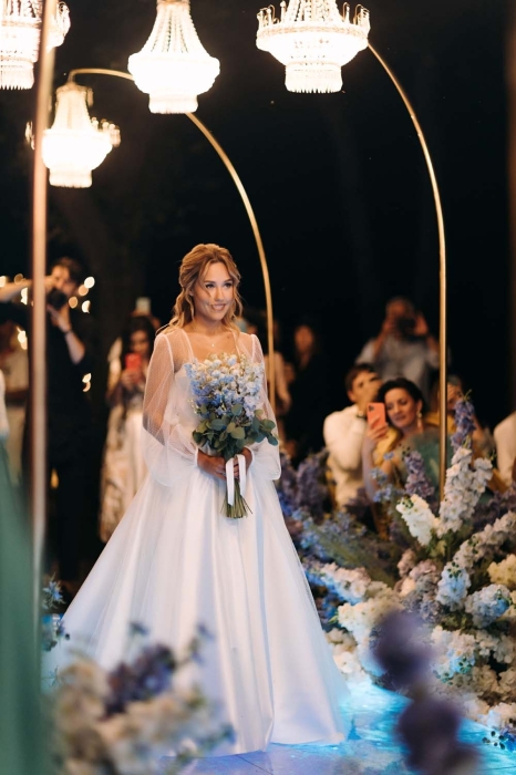 Самые яркие свадебные платья украинских звезд (ФОТО) - фото №2