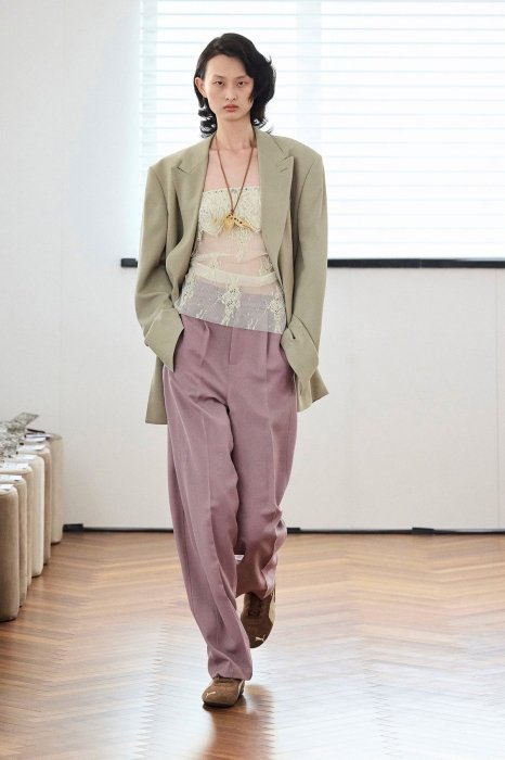 Модные кроссовки 2026 — фото