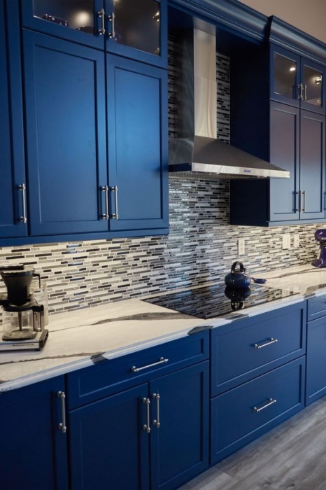 Синяя кухня, фото