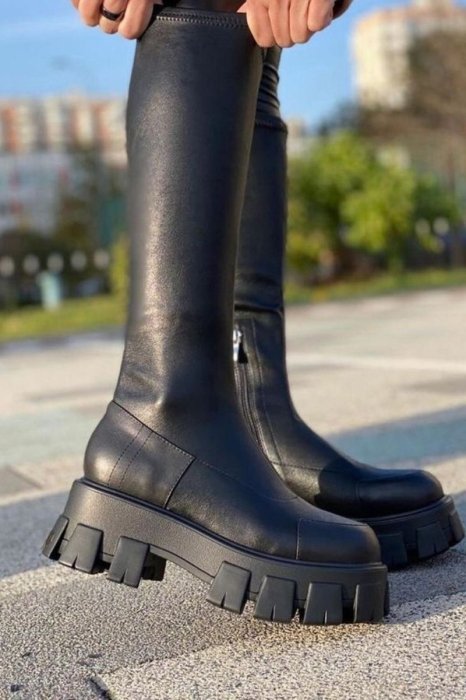 Антитренди чобіт 2025 фото