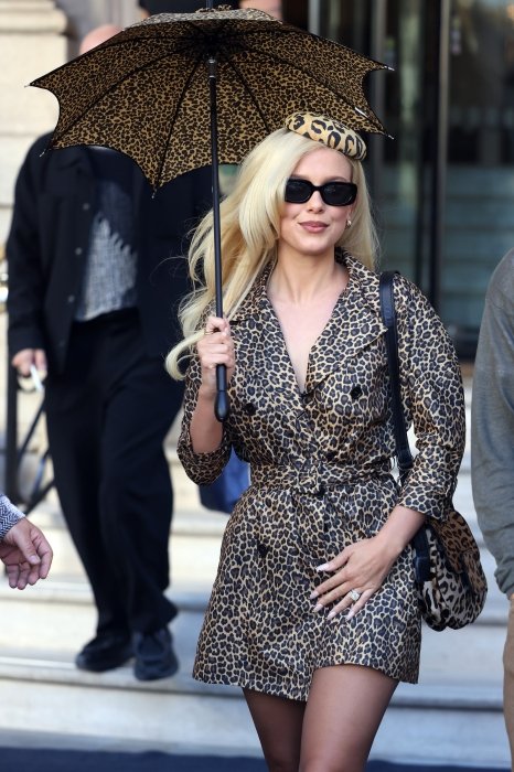 Милли Бобби Браун соблазнилась на леопардовый принт - свежие фото актрисы