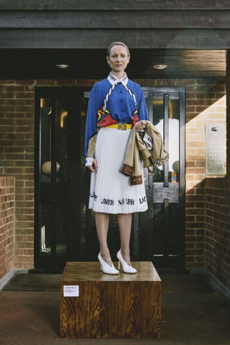 Как работники бренда стали моделями? Смотрите обзор новой круизной коллекции Burberry (ФОТО) - фото №4