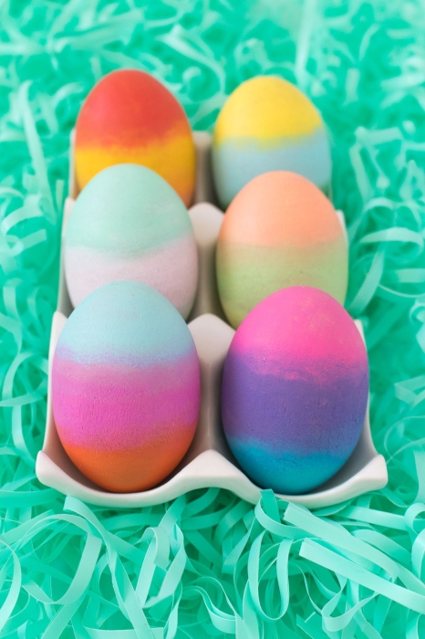 Как покрасить яйца в градиент