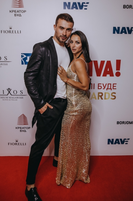 Viva! Awards 2021: выбираем самый эффектный наряды на красной дорожке (ФОТО+ГОЛОСОВАНИЕ) - фото №7