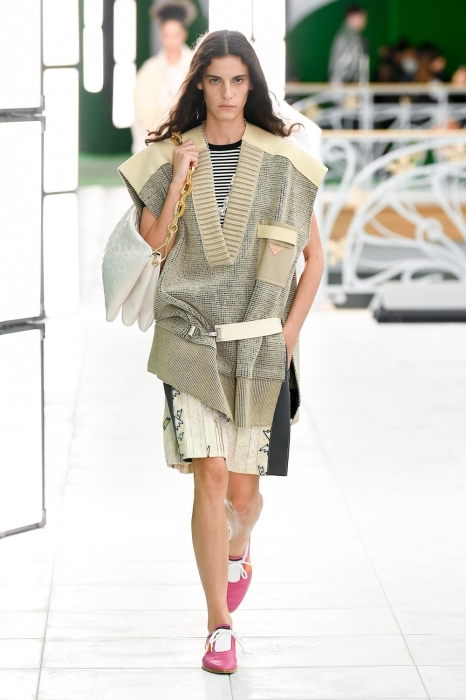 Гид по модным трендам 2021 года в новой коллекции Louis Vuitton (ФОТО) - фото №2
