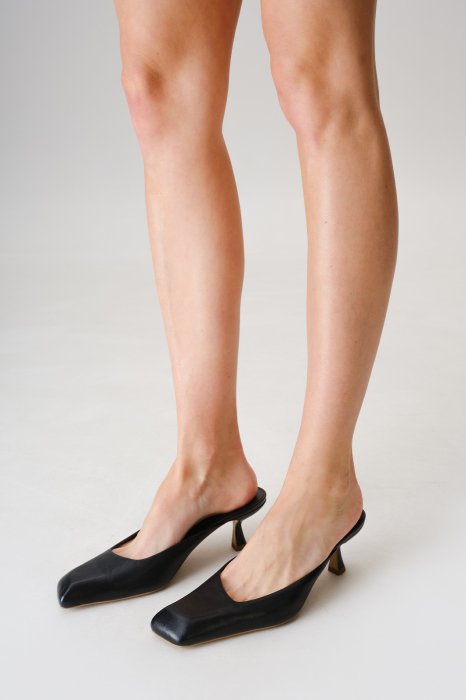 Модные вещи на весну 2026 года от украинских брендов.