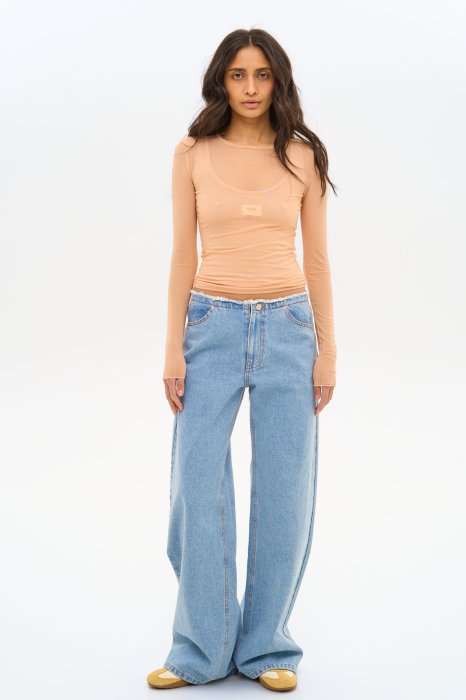 Модні джинси весна 2026 - фото