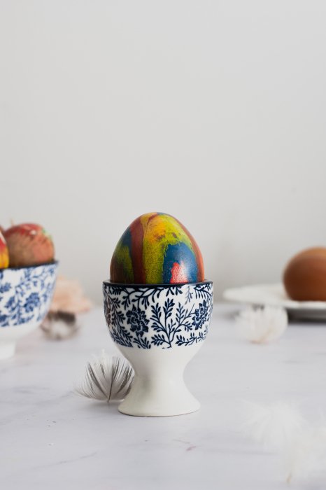 Обои для Пасхи на телефон: пасхальные яйца, писанки — скачать бесплатно