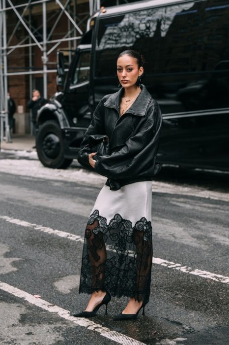 Мереживна спідниця — приклади стилізації