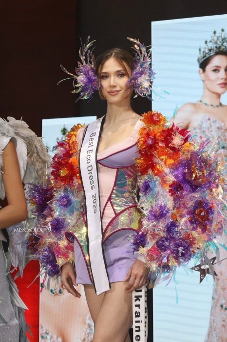 Miss Eco International-2025 – украинка Елизавета Адамская – экокостюм