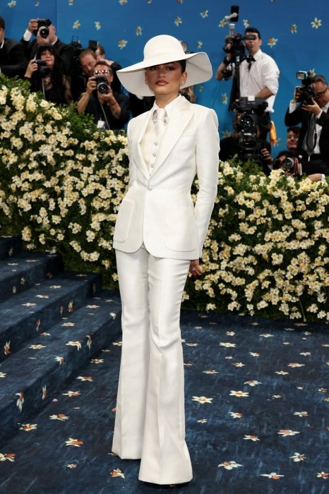 Зендея, фото