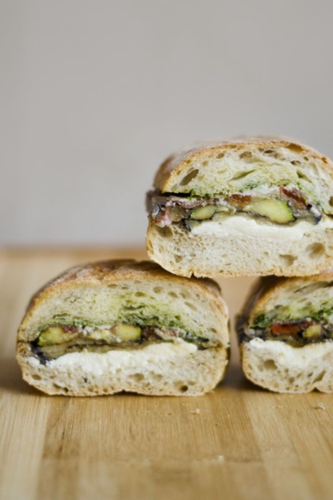 Прессованные сэндвичи с баклажанами