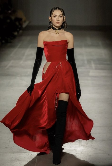 Анастасия Половинкина — образ из постшоу Холостяка